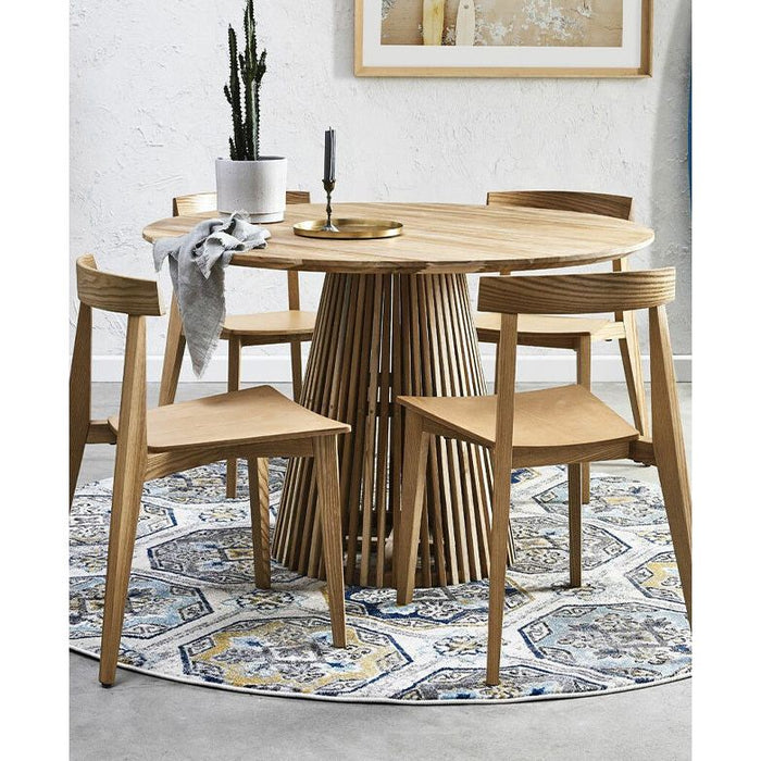 Minimalistic Dining Table (Natural)